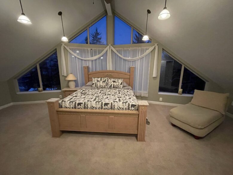 The Upstairs Master Suite, the only king in the house